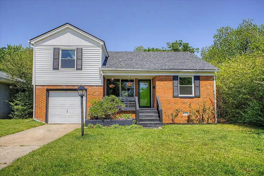 2713 NW 37th Street, Oklahoma City, OK 73112 - #2