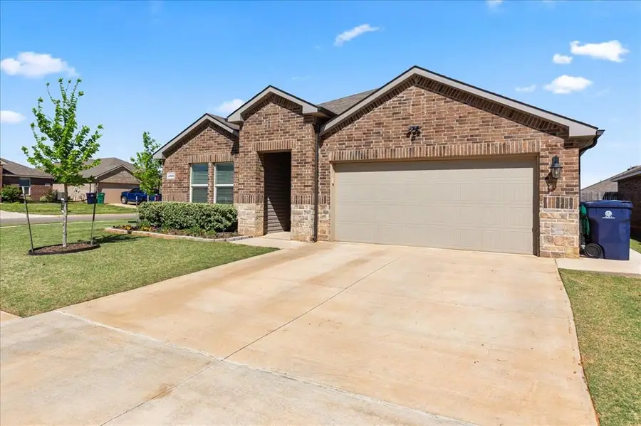 4100 Moonlight Road, Mustang, OK 73064 - #3