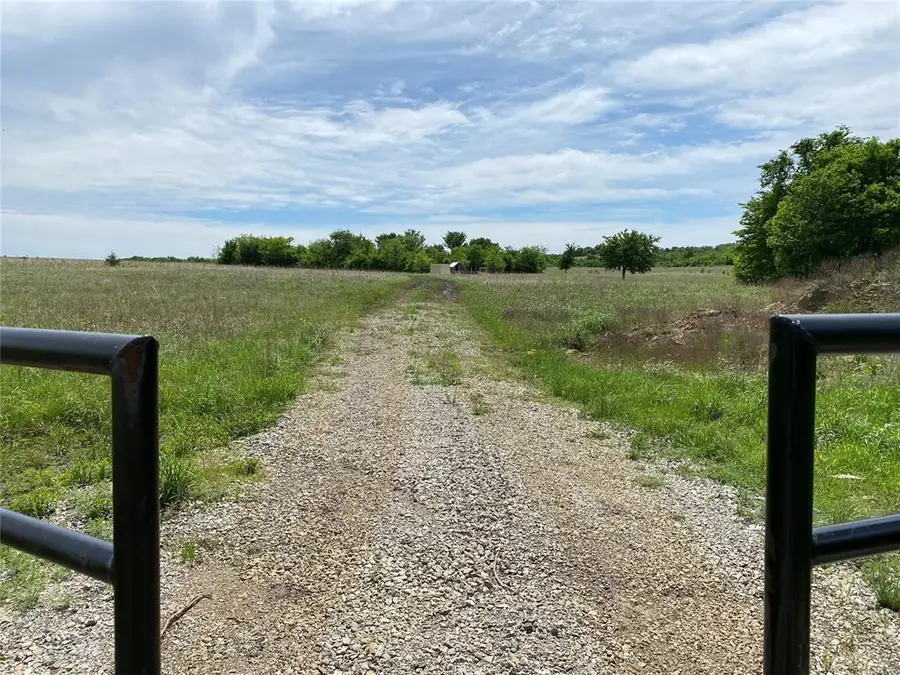 D390 Road, Dustin, OK 74839 - #2