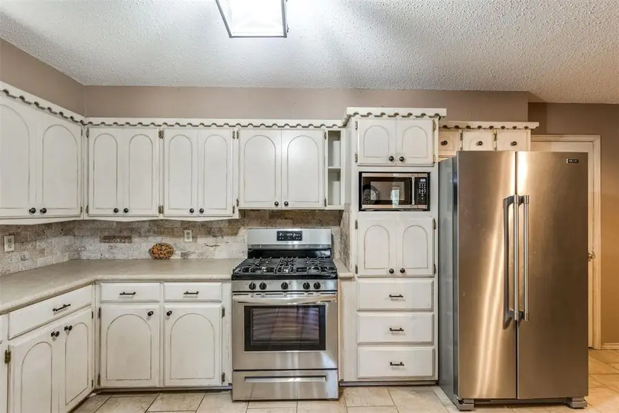 506 Queensboro Place, Yukon, OK 73099 - #3