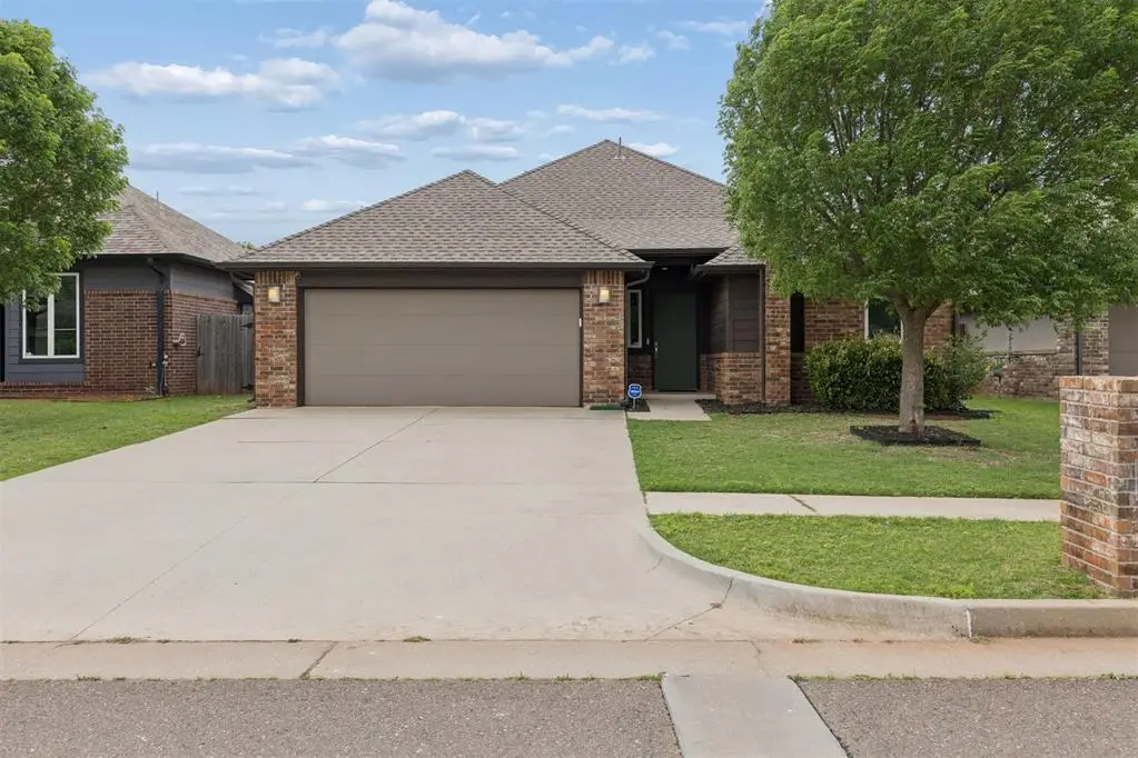 17605 Black Hawk Drive, Edmond, OK 73012 - #1