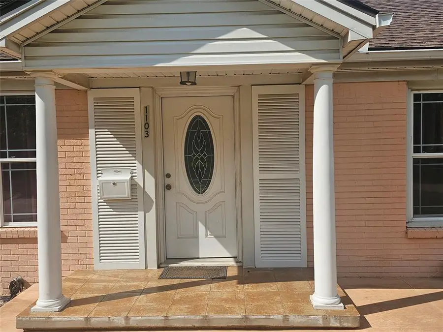 1103 Mcnamee Street, Norman, OK 73069 - #3