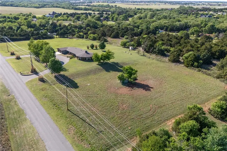 24331 E 1030 Road, Weatherford, OK 73096 - #3
