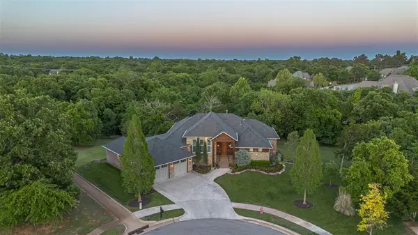 1308 Chain Bridge Court, Edmond, OK 73034