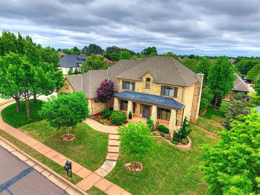2116 Woodcrest Lane, Edmond, OK 73034 - #3
