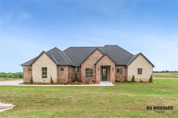 946 Trunci Circle, Newcastle, OK 73065