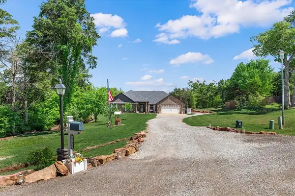 5796 Dogwood Drive, Guthrie, OK 73044