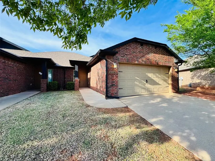 18208 Manera Way, Edmond, OK 73012 - #2