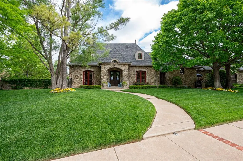 1225 Blue Wister Cove, Edmond, OK 73013 - #1