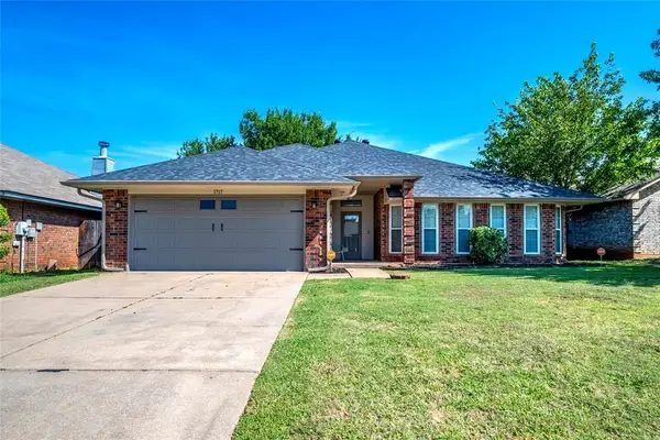 1717 Rocky Mountain Way, Edmond, OK 73003