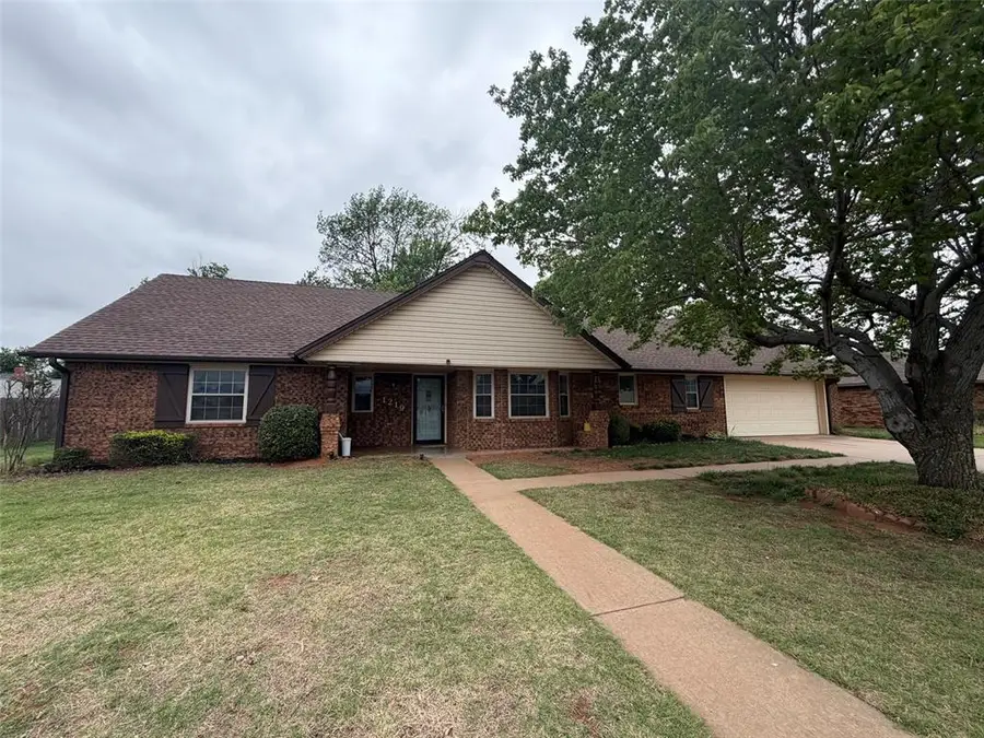 1219 N Elm Street, Weatherford, OK 73096 - #2