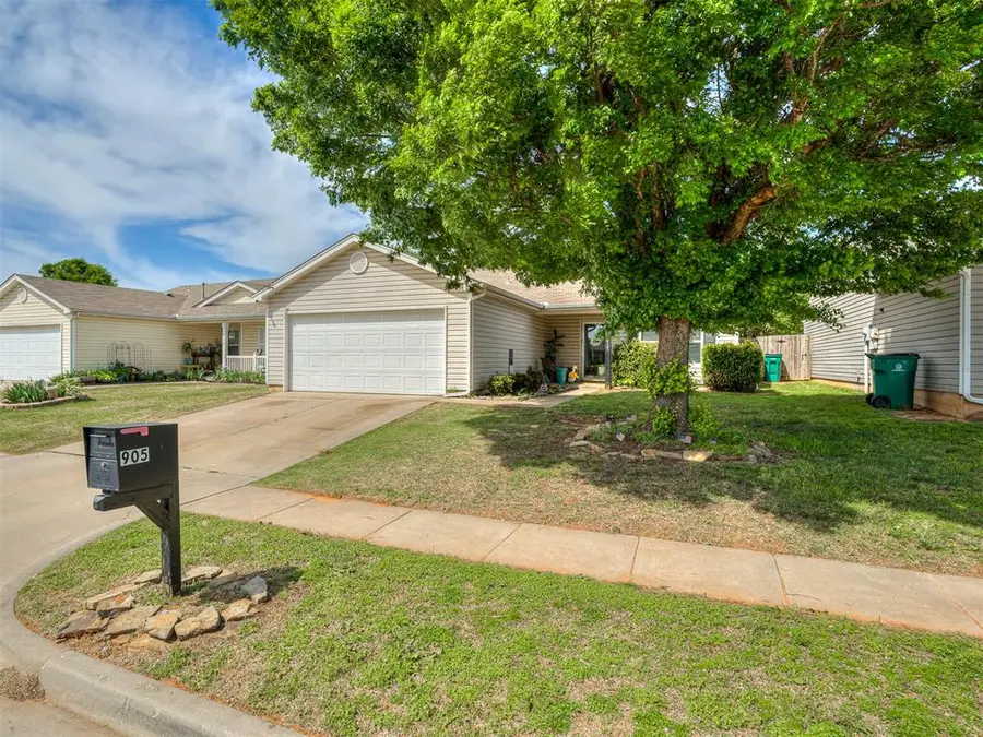 905 Tulip Drive, Yukon, OK 73099 - #2