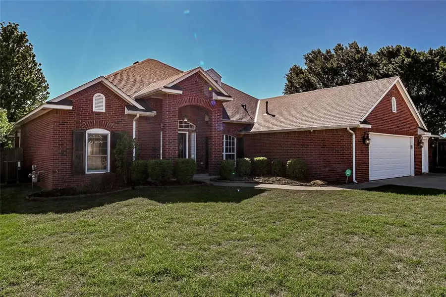 21574 Lake Shadows Drive, Edmond, OK 73012 - #2