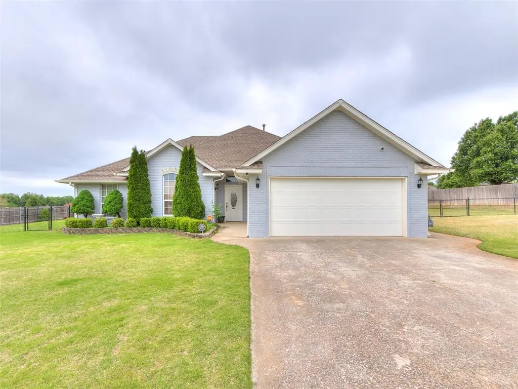 20328 SE 37th Street, Harrah, OK 73045 - #1