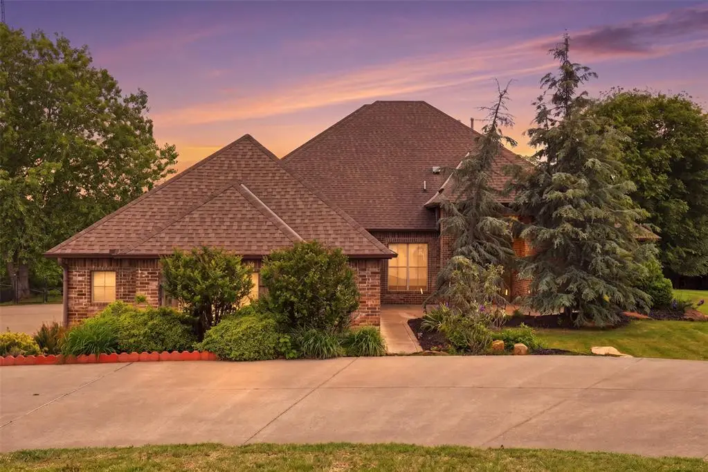 4608 Riata Circle, Tuttle, OK 73089 - #1