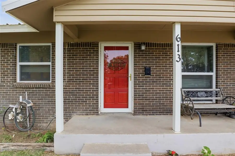 613 Donna Drive, Guymon, OK 73942 - #3