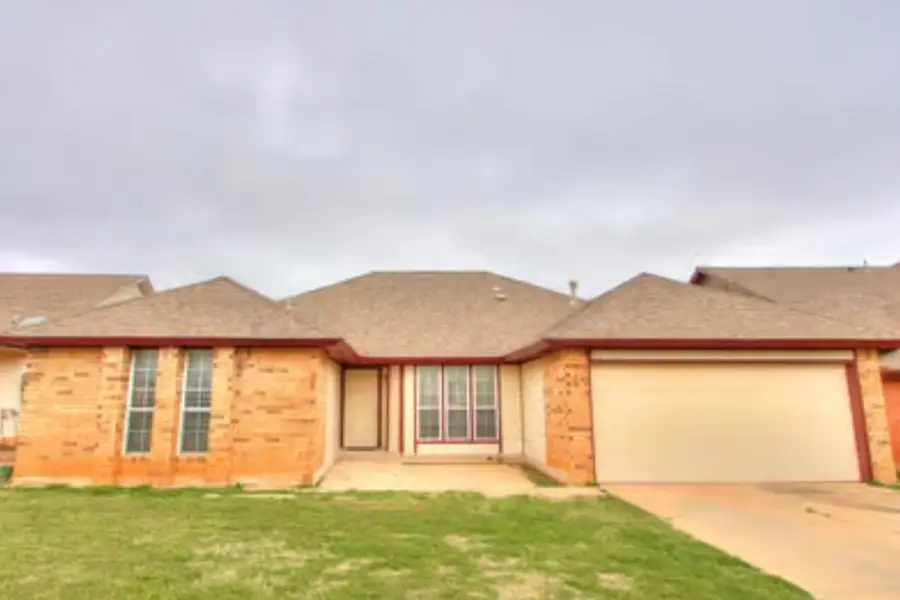 11633 SW 3rd Street, Yukon, OK 73099 - #3