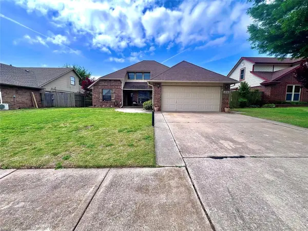 1808 SE 15th Street, Moore, OK 73160