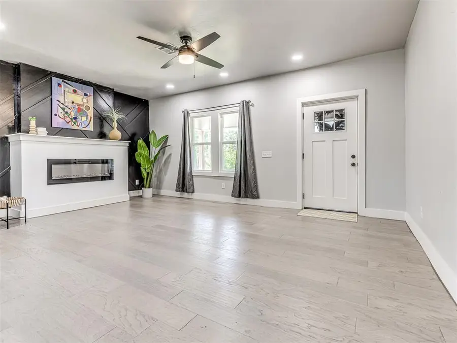 1901 W Park Place, Oklahoma City, OK 73106 - #3