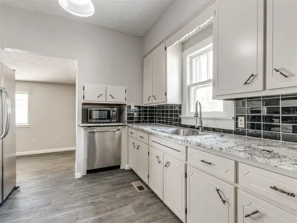 1024 S 13th Street, Chickasha, OK 73018