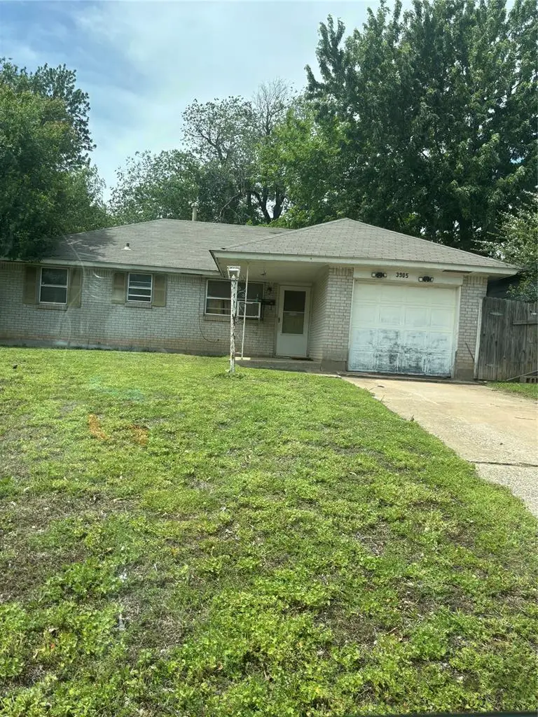 3905 Parkwoods Lane, Midwest City, OK 73110 - #1