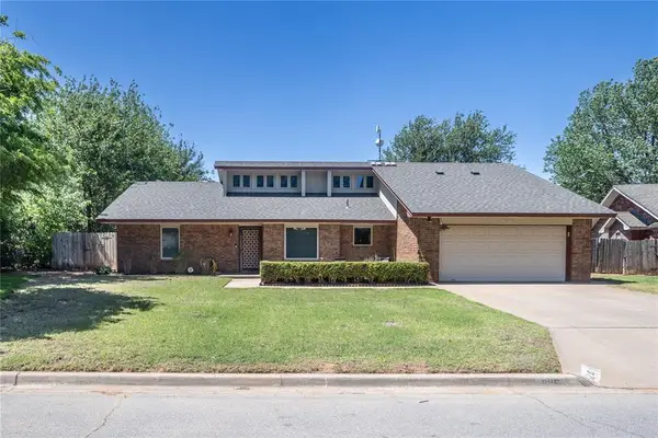 925 Lantern Lane, Weatherford, OK 73096