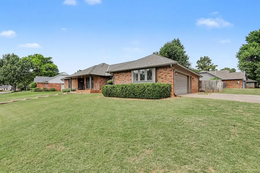 2409 Lytal Lane, Edmond, OK 73013 - #2