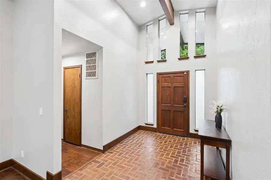 7616 Wegner Way, Oklahoma City, OK 73162 - #3