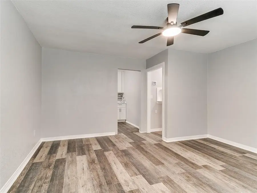 917 SW 49th Street, Oklahoma City, OK 73109 - #3