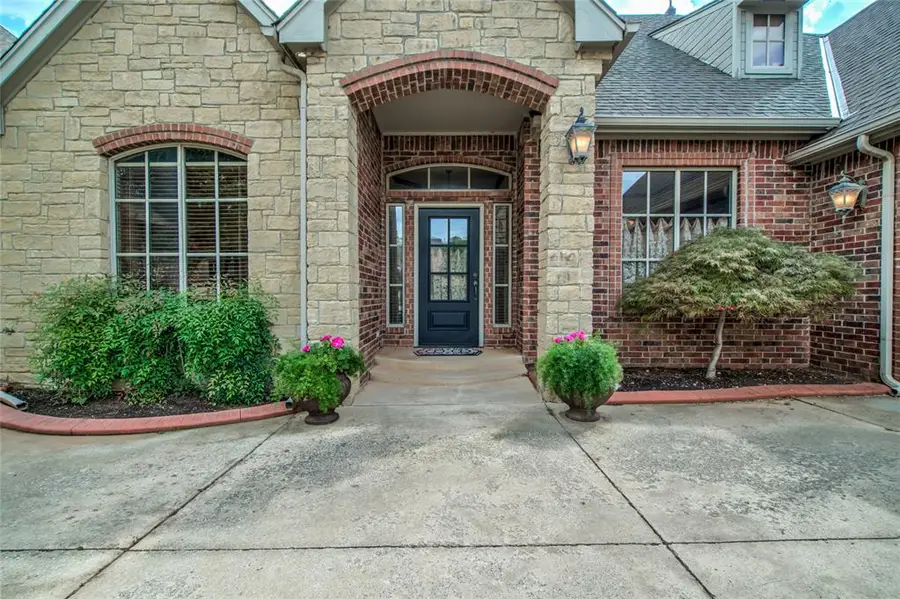 3408 Stone Brook Court, Oklahoma City, OK 73120 - #2