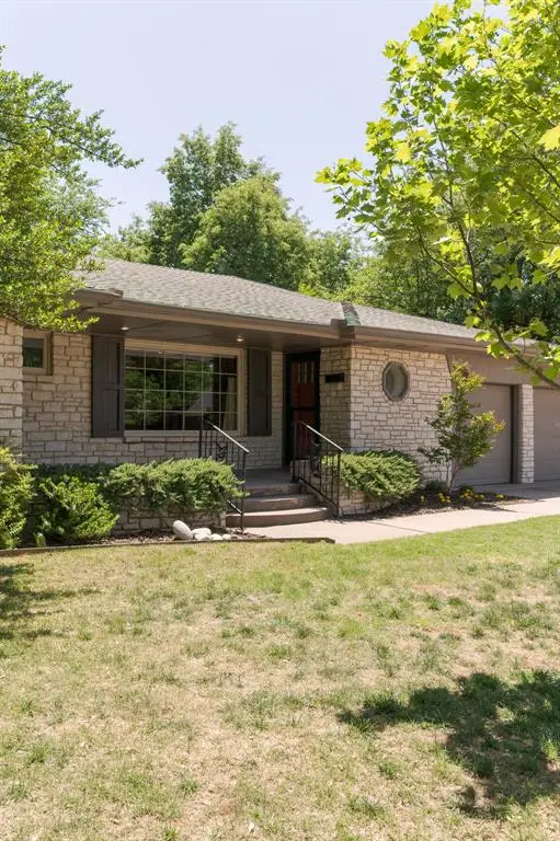 2948 Kerry Lane, Oklahoma City, OK 73120 - #2