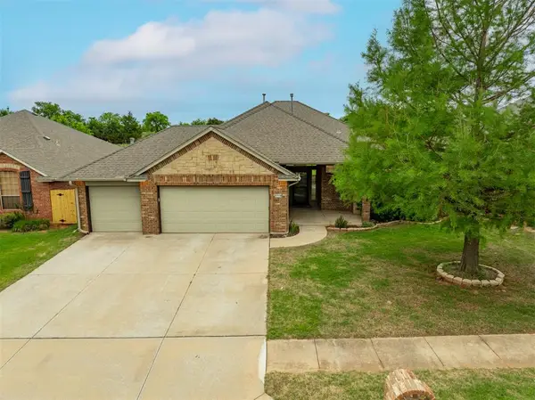 2716 SE 39th Street, Moore, OK 73160