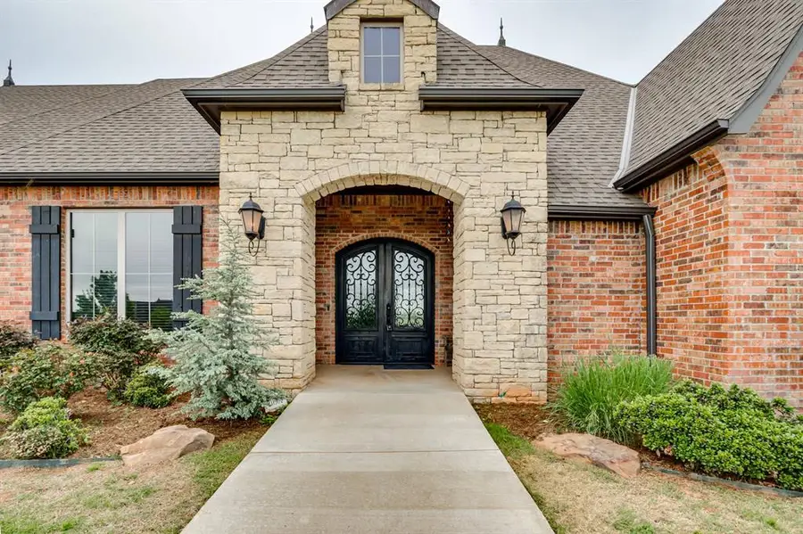 10901 Secretariat Drive, Mustang, OK 73064 - #3