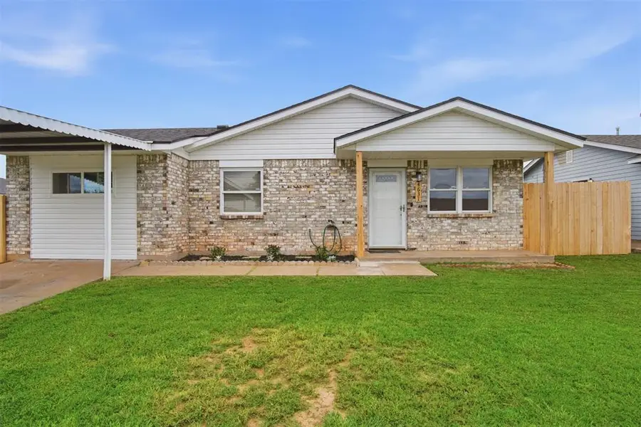 4631 SW J Avenue, Lawton, OK 73505 - #2