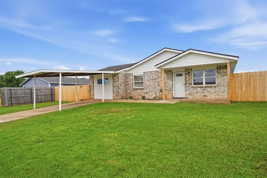 4631 SW J Avenue, Lawton, OK 73505 - #3