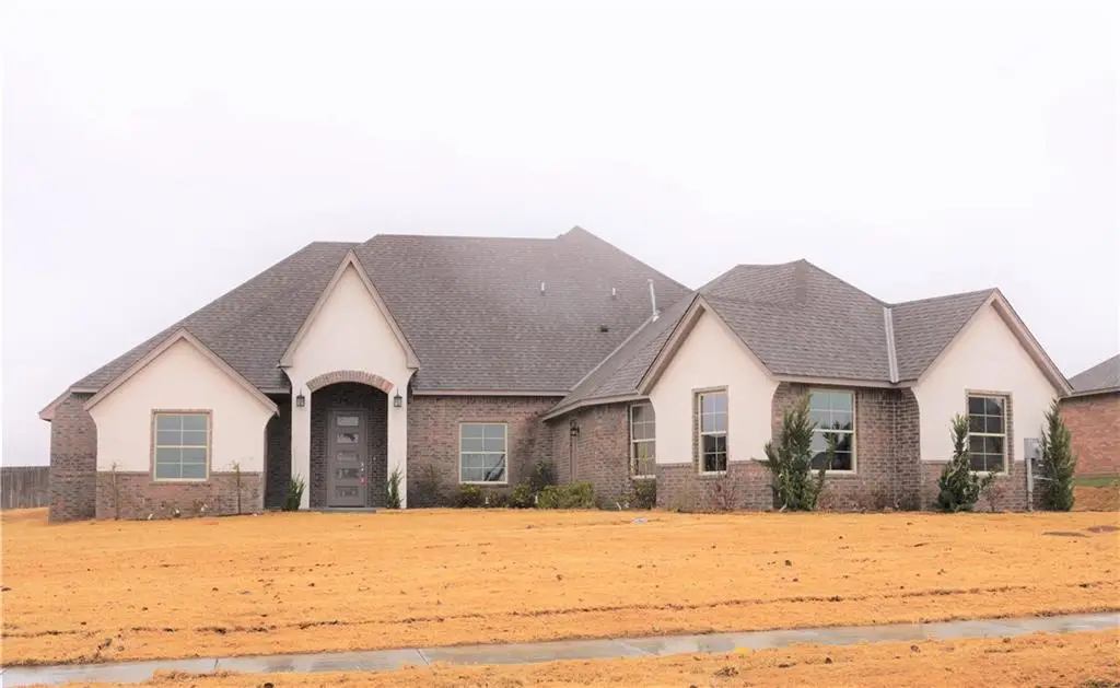 10825 NW 95th Street, Yukon, OK 73099 - #1