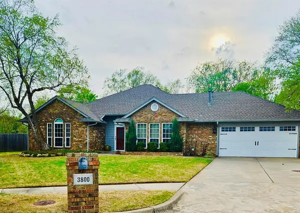 3800 Drawbridge Lane, Norman, OK 73072