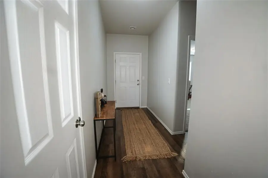 9904 Jack Rabbit Road, Yukon, OK 73099 - #2