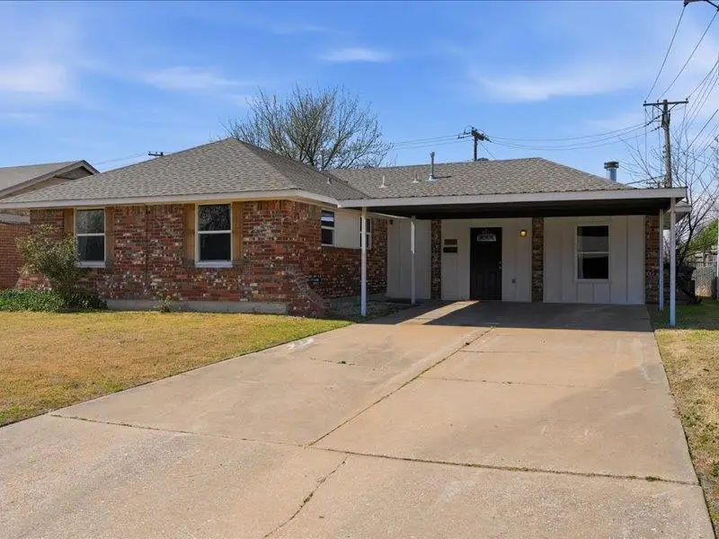 1501 Lawton Avenue, Moore, OK 73160 - #1