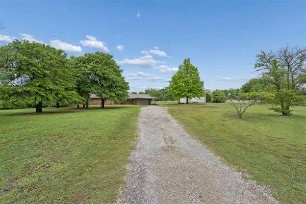 13979 State Highway 76, Lindsay, OK 73052