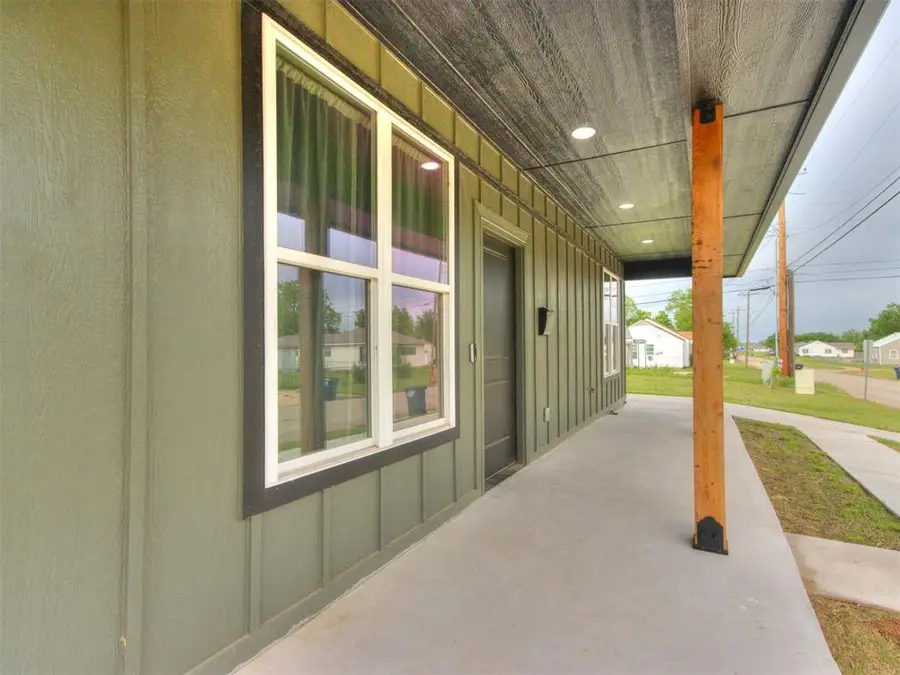 605 W Franklin Street, Shawnee, OK 74804 - #3