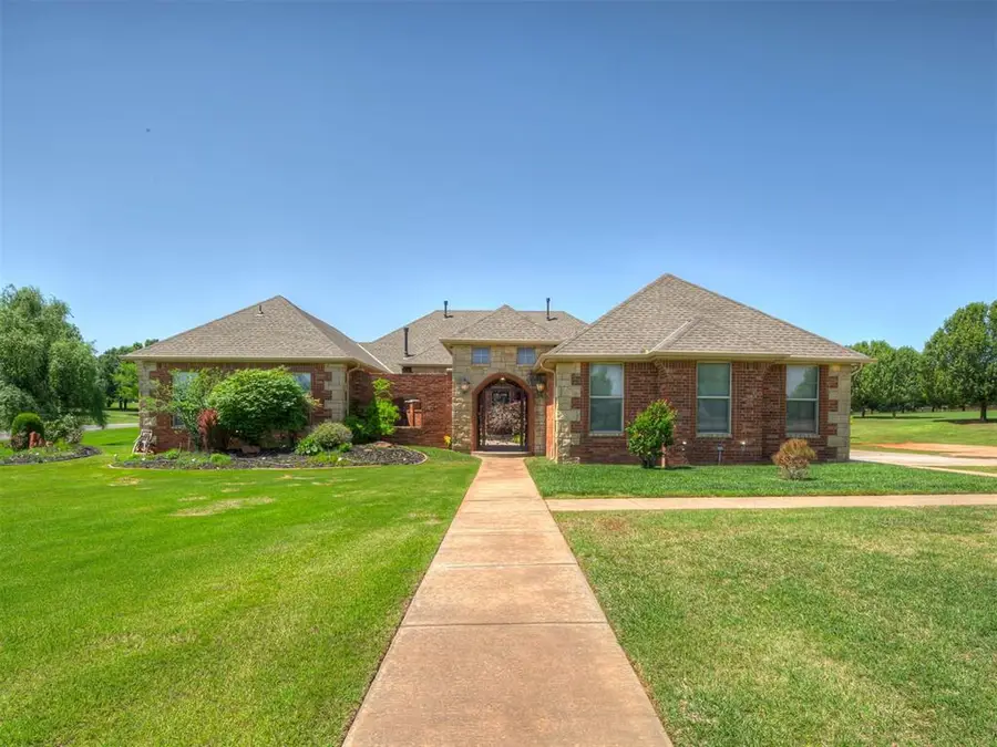 7025 Orchard View, Edmond, OK 73025 - #2