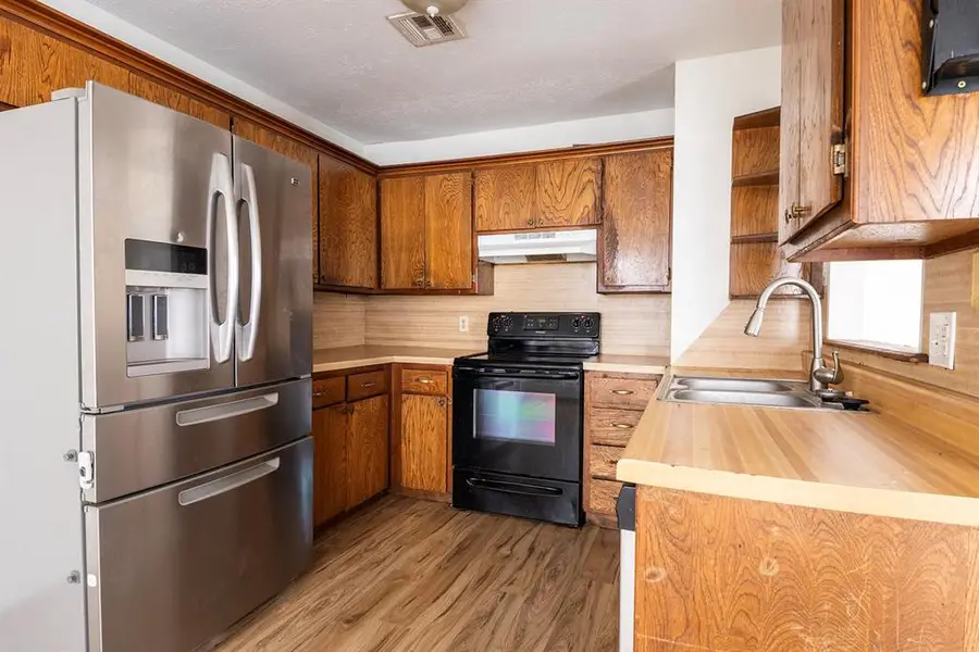 1113 Swan Lake Road, Edmond, OK 73003 - #3