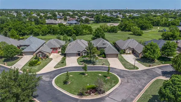 15720 Traditions Boulevard, Edmond, OK 73013