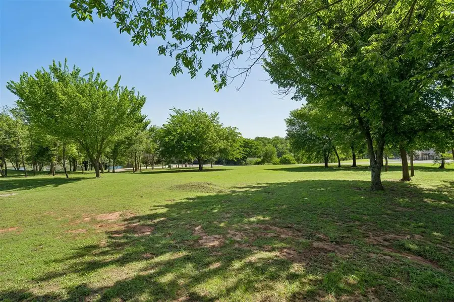 5401 Auburn Drive, Norman, OK 73072 - #2