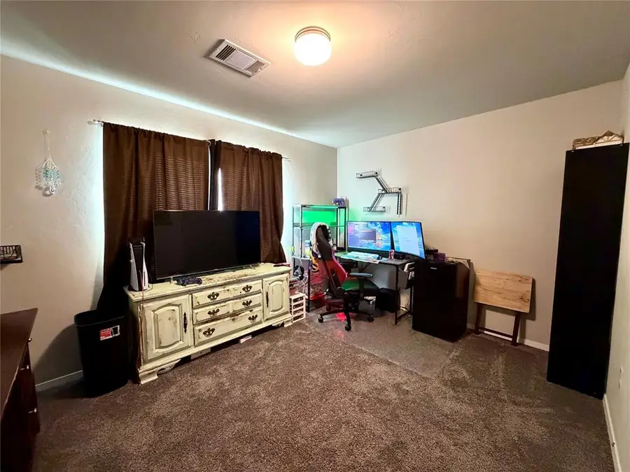 3015 Westbrook Street, Chickasha, OK 73018 - #3