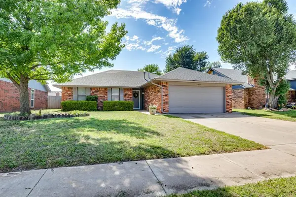 13233 Eastridge Drive, Oklahoma City, OK 73170