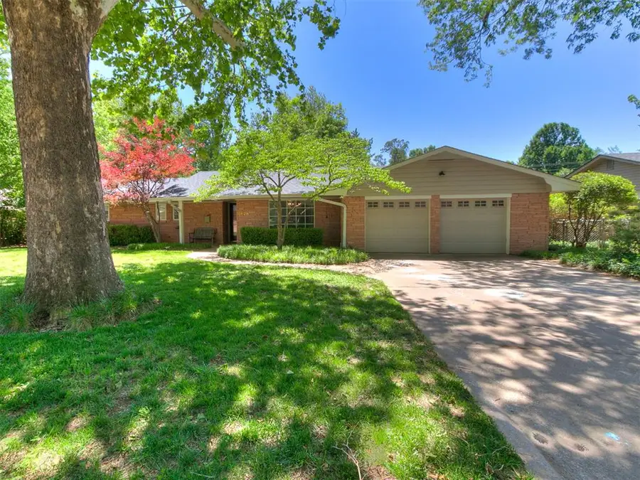 2626 Chateau Drive, Norman, OK 73069 - #3