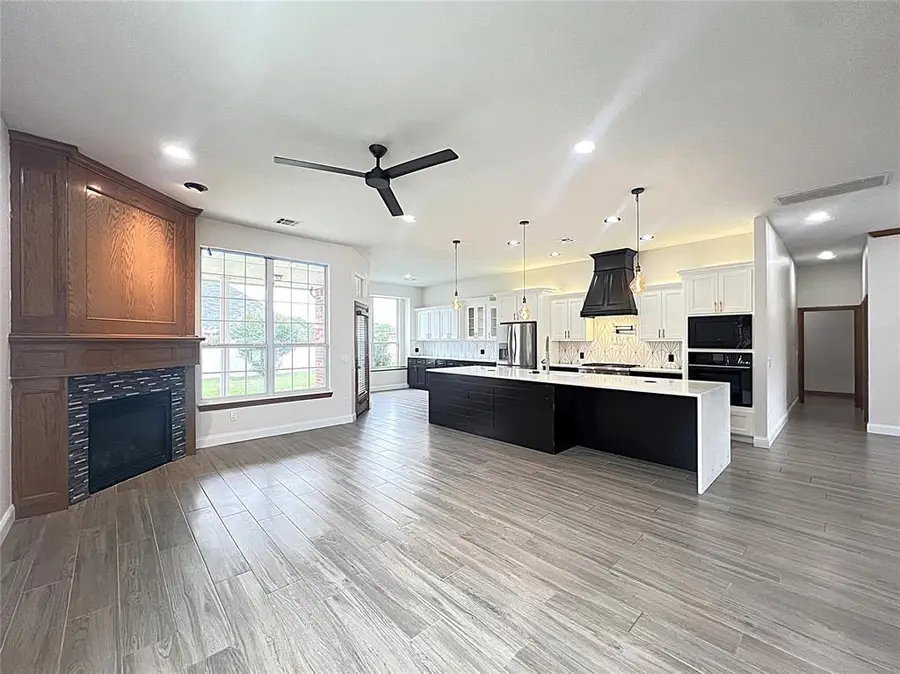 16700 Brewster Lane, Edmond, OK 73012 - #3