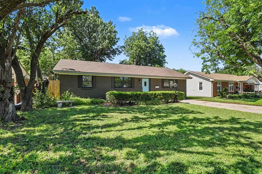 210 E Vida Way, Norman, OK 73069 - #1